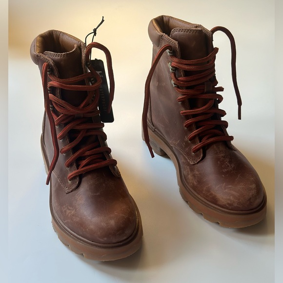 UGG Shoes - NEW! Sorel Lennox Lace Boots
